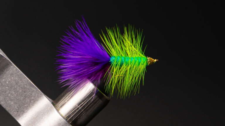 Woolly Bugger - SHE TIES FLIES